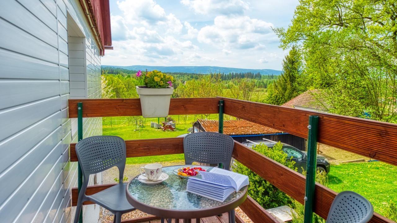 Maja Pokoje Z Widokiem Kameralna Agroturystyka Na Pogorzu Izerskim Z Sauna I Jacuzzi (Adults Only) Mirsk Exterior photo