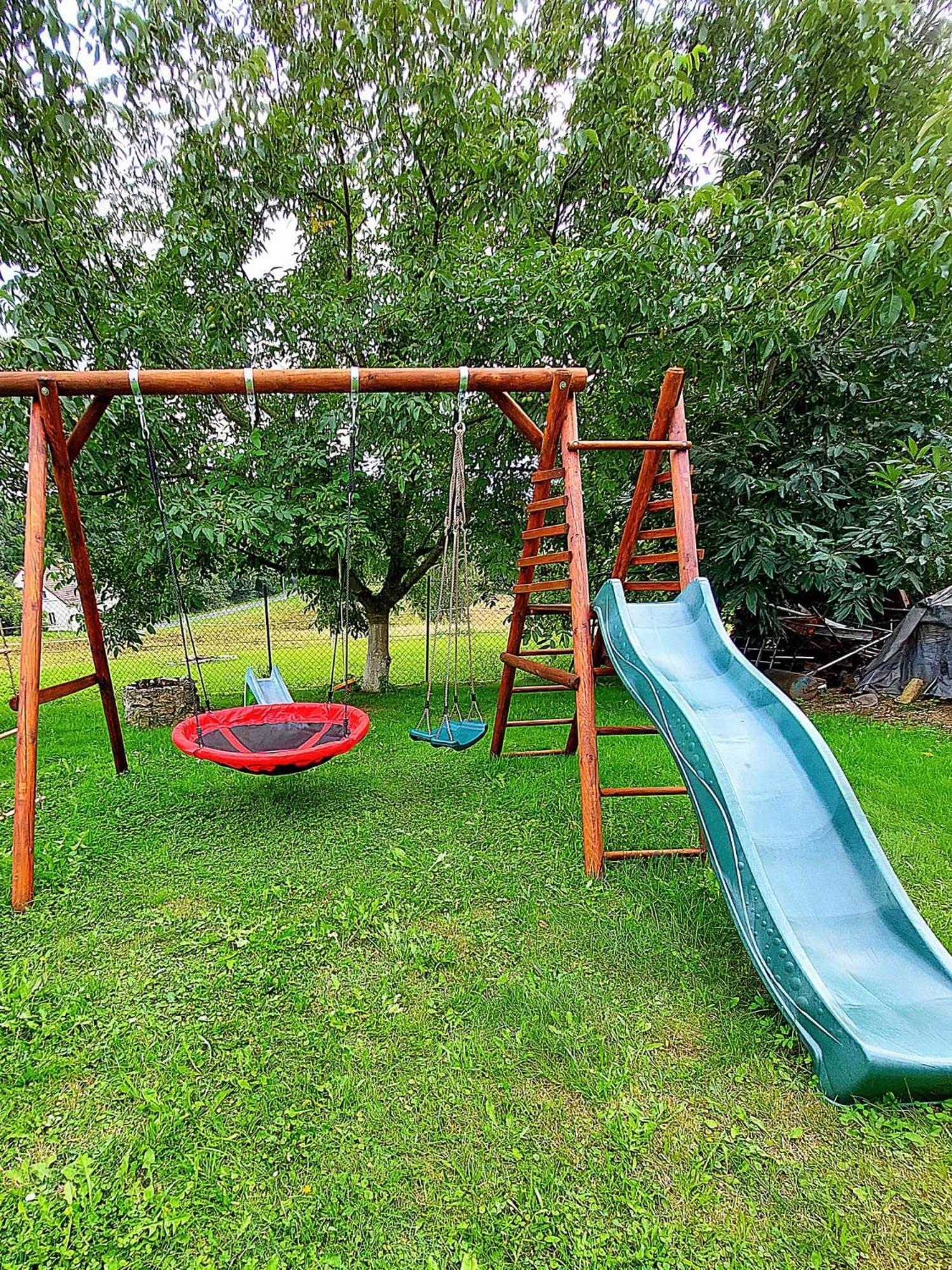 Maja Pokoje Z Widokiem Kameralna Agroturystyka Na Pogorzu Izerskim Z Sauna I Jacuzzi (Adults Only) Mirsk Exterior photo